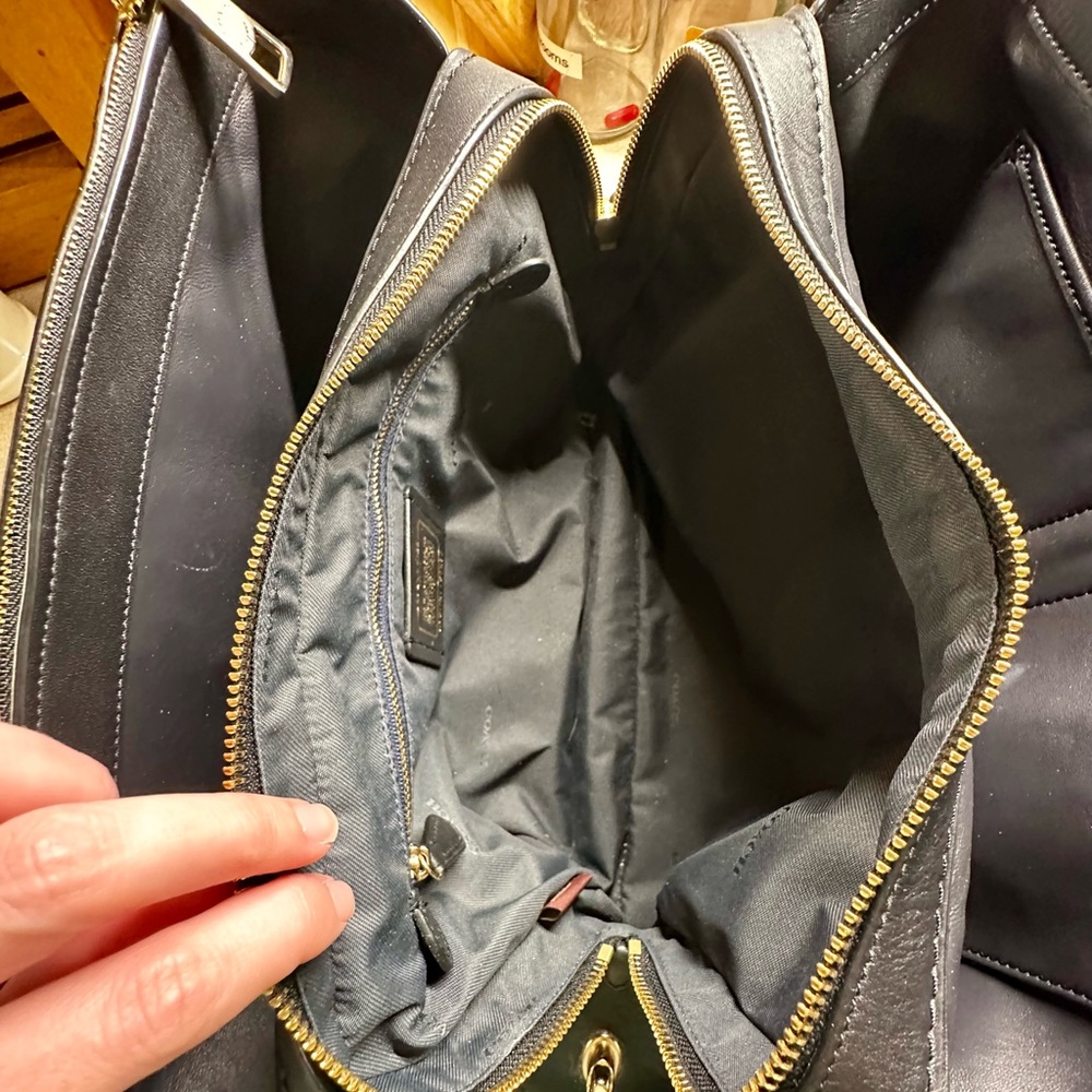 Black and gold Coach bag, medium sized. - Picture 10 of 10
